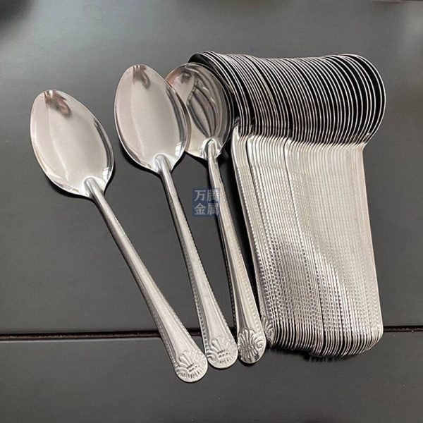 Regular eating spoon