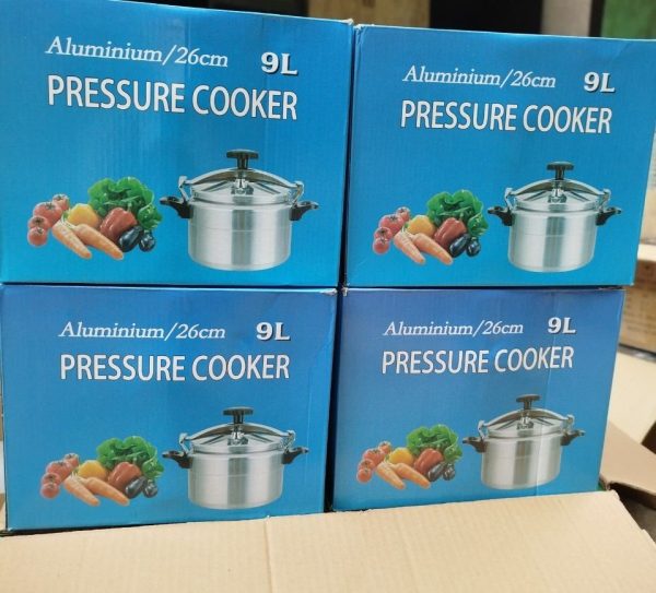 26CM ALUMINIUM PRESSURE COOKER
