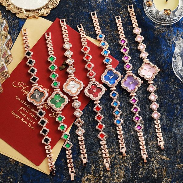 STYLISH DIAMOND EMBEDDED WOMEN'S WATCH