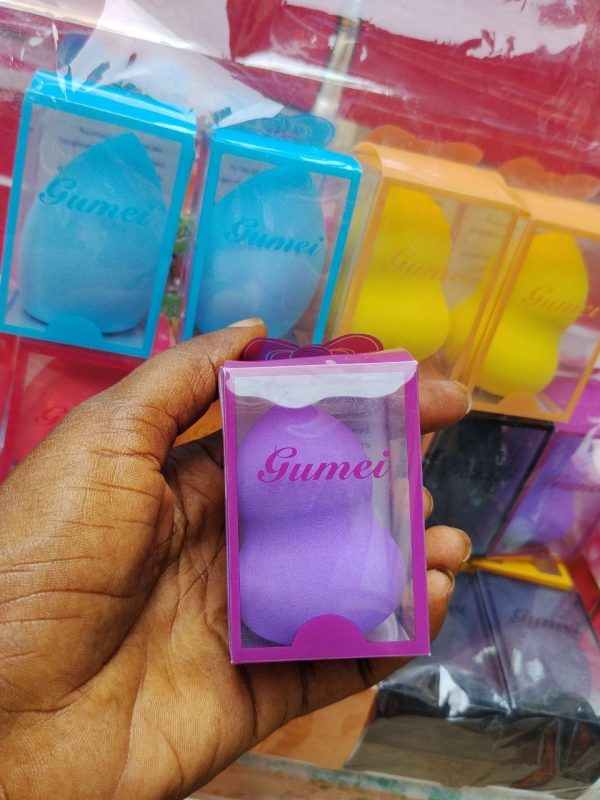 super soft egg shape makeup puff