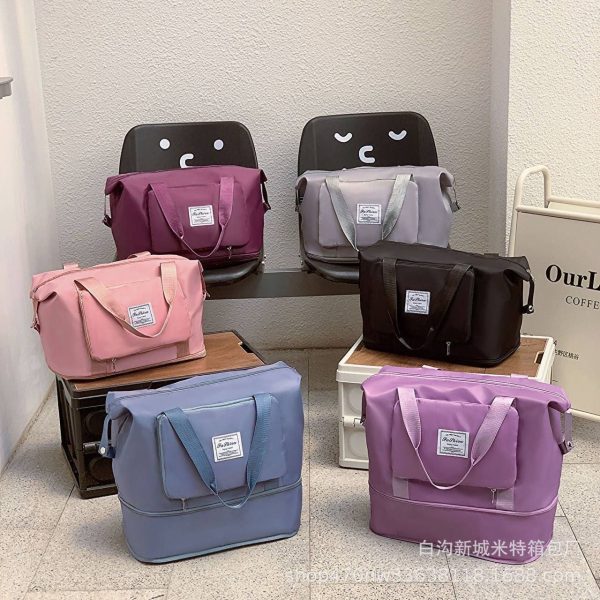 LARGE WATERPROOF FOLDABLE TRAVELLING BAG