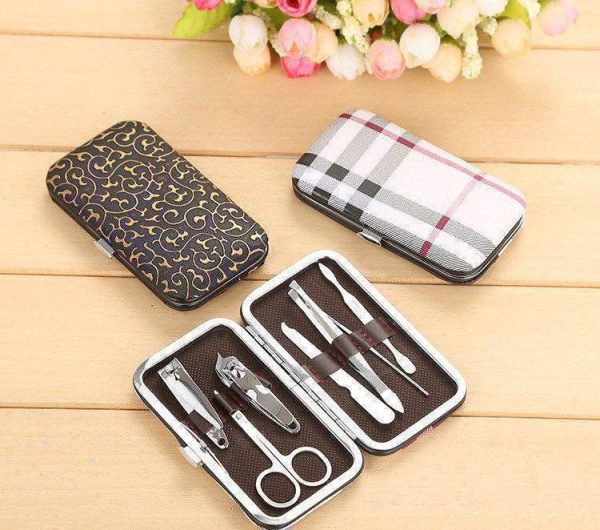 LEATHER MANICURE SET