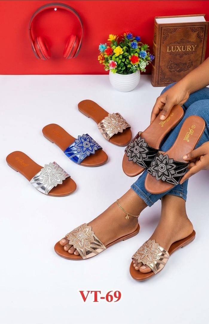 Arike classy slippers