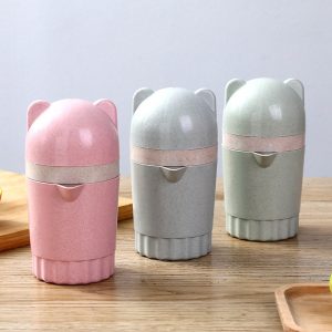 manual fruit juicer