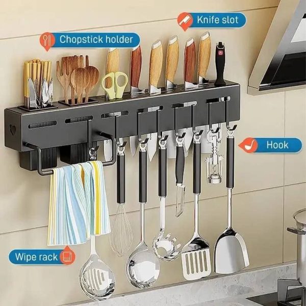 Wall mounted knife rack