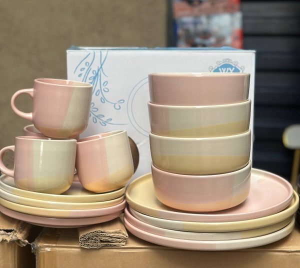 16PCS DINNER SET ( pink with gold embellished